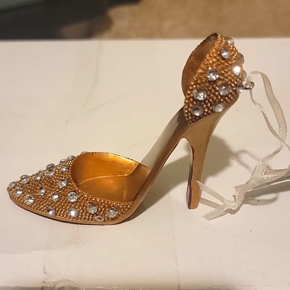 Kurt Adler Gold Heel w Diamonds